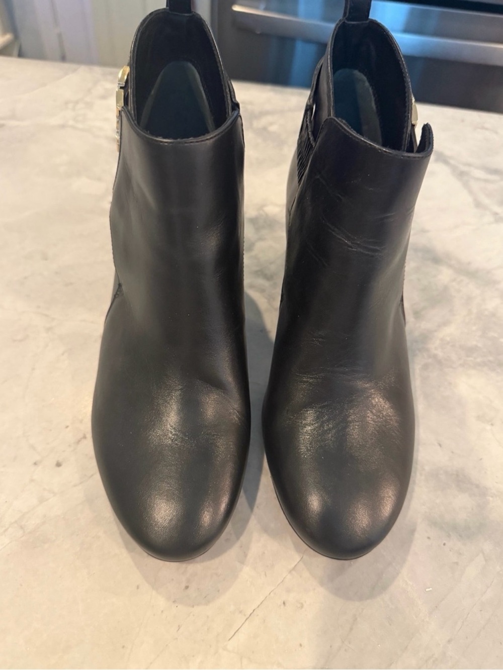 Tory Burch Womens 7 Black Leather Logo Ankle Booties Silver Hardware - Picture 2 of 10